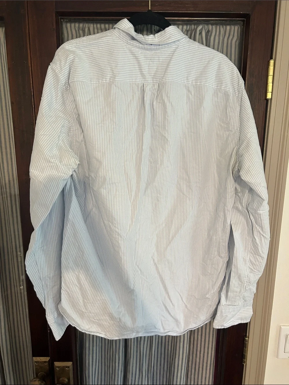 J. Crew Men's Pale Blue and White Pinstripe Button-Down Shirt